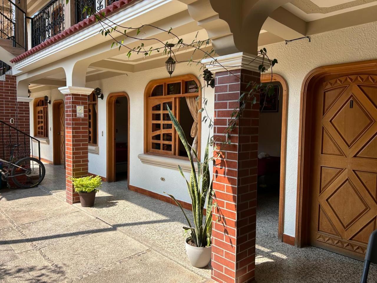 Posada Don Miguel Панахачель Экстерьер фото